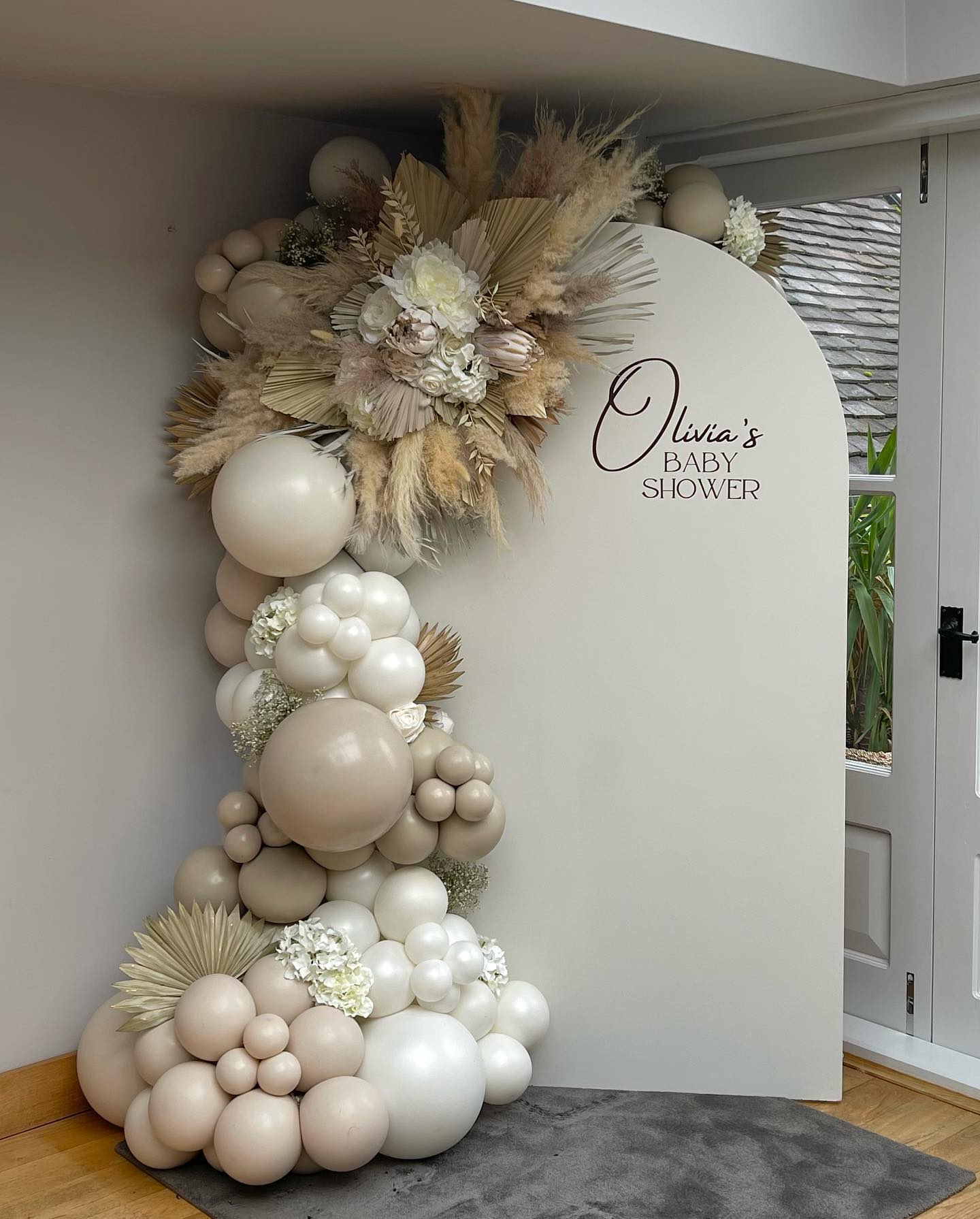 Balloon artistry by LuluBelle Events